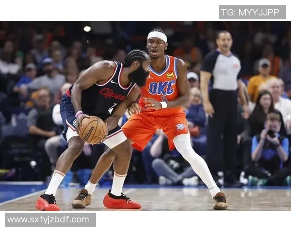 2010年NBA骑士与雷霆激战回顾球星对决与精彩瞬间全解析