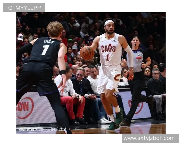 2016年季后赛骑士与猛龙第二场激战回顾与精彩瞬间分析